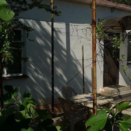 Old Town Guesthouse Σουχούμι Εξωτερικό φωτογραφία